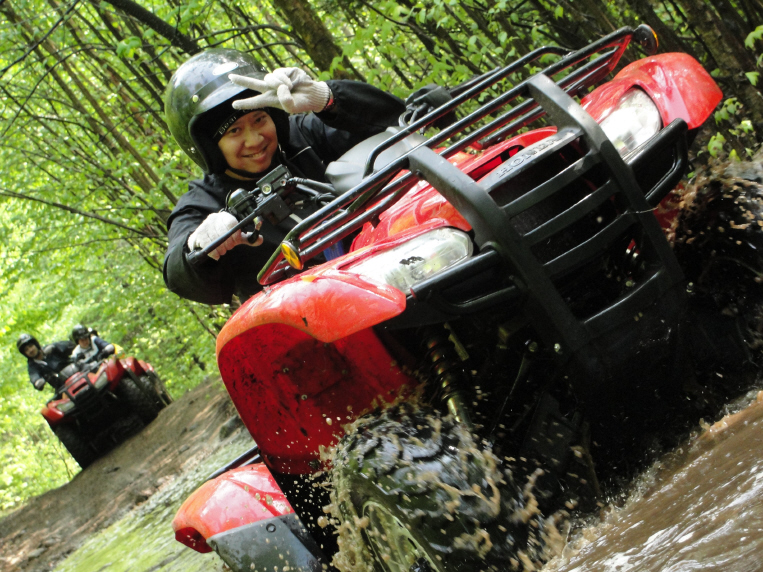 ... click me to see all the pictures from this Bear Claw Tours ATV Experience, Georgian Bay's Ultimate Adrenaline Adventure!